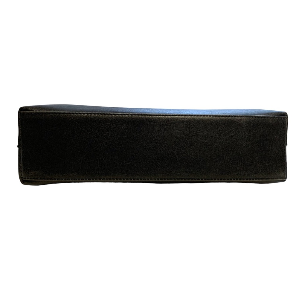 Matt & Nat Minty Vegan Messenger Bag - Vintage In Black - Picture 7 of 14